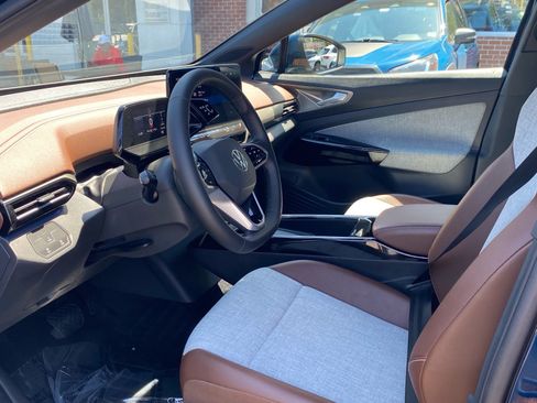 Certified 2023 Volkswagen ID.4 Pro RWD image 11
