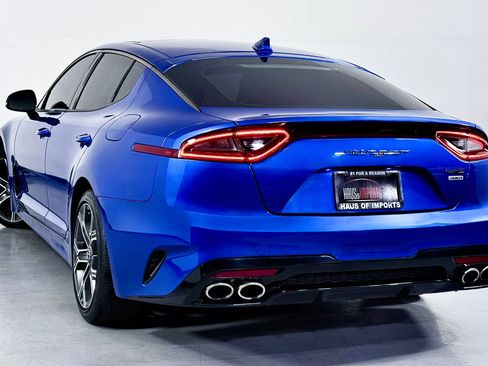 Used 2020 Kia Stinger GT-Line w/ Sun & Sound Package image 9
