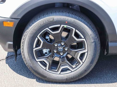 New 2026 Ford Bronco Sport Outer Banks AWD/4WD image 9