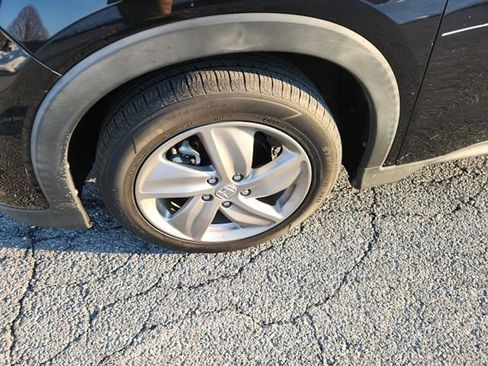 Used 2019 Honda HR-V EX image 9