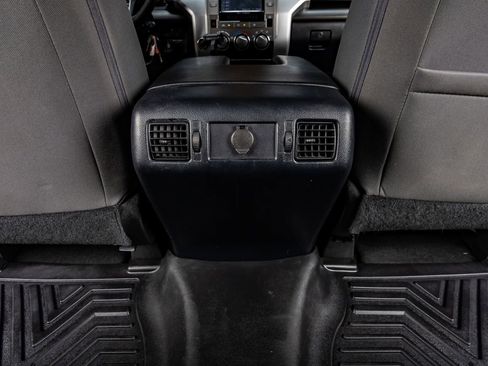 Used 2019 Toyota Tundra SR5 w/ SR5 Upgrade Package image 31