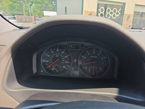 Used 2009 Volvo C30 T5 FWD image 24