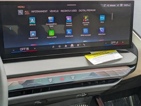 Used 2025 BMW X3 xDrive30i w/ Premium Package image 12