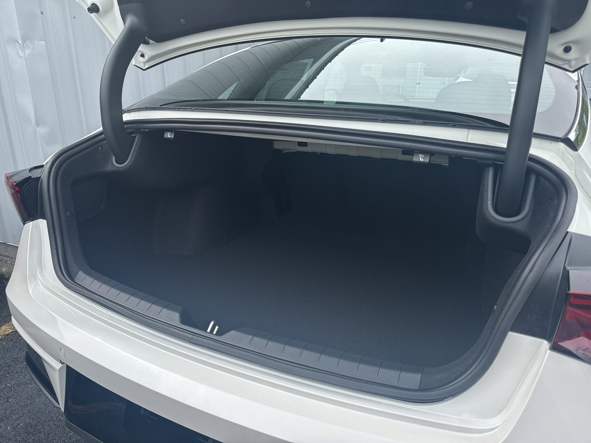 New 2027 Kia K5 GT-Line w/ GT-Line Premium Package FWD image 17