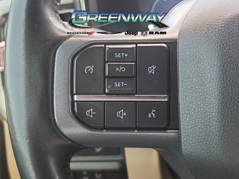 Used 2023 Ford F250 Lariat w/ Sport Appearance Package AWD/4WD image 28