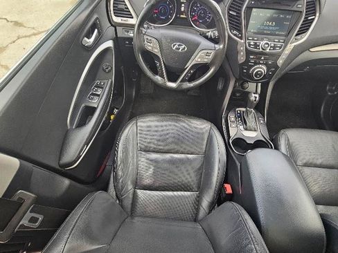 Used 2016 Hyundai Santa Fe Limited w/ Option Group 04 image 13