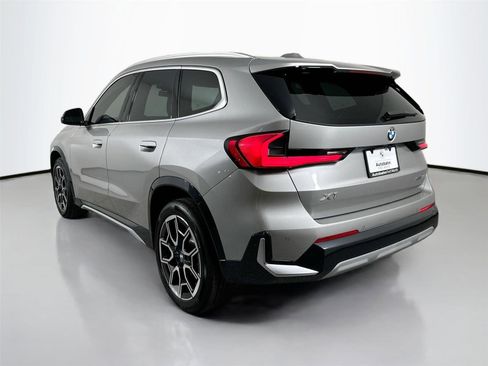 New 2026 BMW X1 xDrive28i w/ Technology Package AWD/4WD image 7