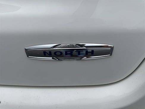 Used 2020 Jeep Compass Sport image 10