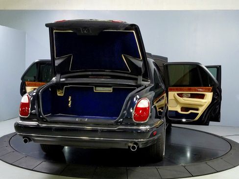 Used 2000 Rolls-Royce Silver Seraph image 14