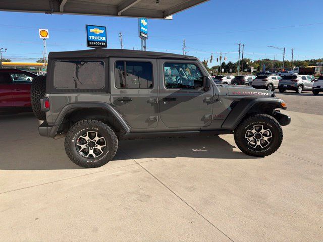 Used 2022 Jeep Wrangler Unlimited Rubicon w/ Cold Weather Group AWD/4WD image 6