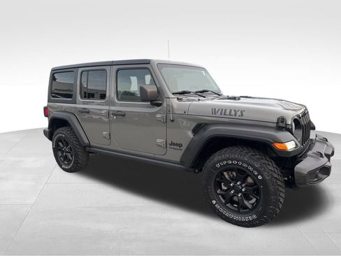 Used 2021 Jeep Wrangler Unlimited Sport image 32