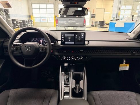 Used 2026 Honda Accord SE image 4