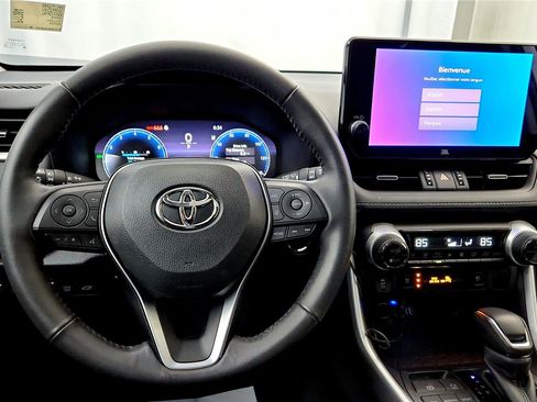 Used 2024 Toyota RAV4 Limited w/ Weather Package image 27