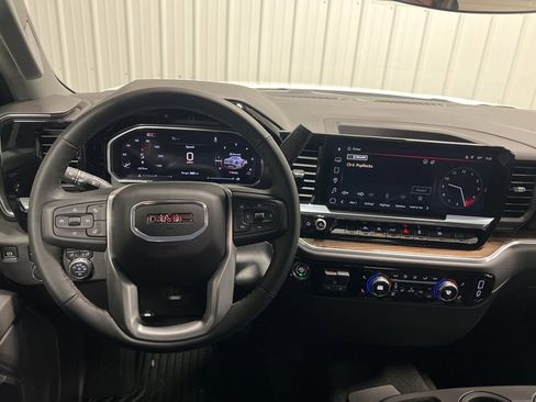 New 2026 GMC Sierra 1500 Elevation AWD/4WD image 12