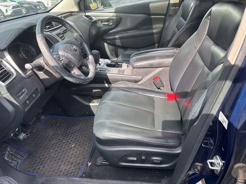 Used 2020 Nissan Murano SV w/ Premium Package AWD/4WD image 5