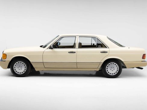 Used 1991 Mercedes-Benz 350 SD image 13