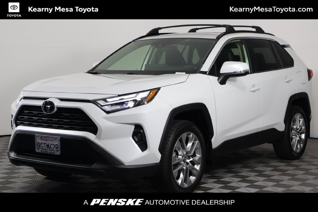 Used 2023 Toyota RAV4 XLE Premium AWD/4WD image 1