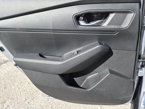 Used 2025 Honda Accord SE image 26