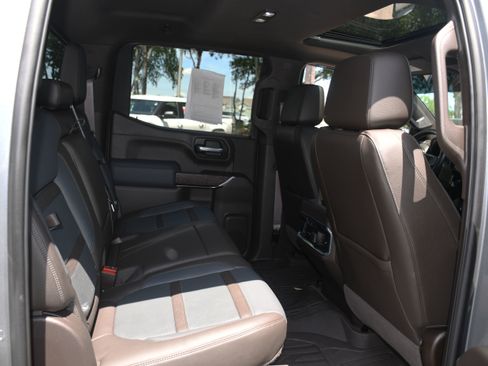 Used 2020 GMC Sierra 1500 Denali w/ Denali Ultimate Package AWD/4WD image 20