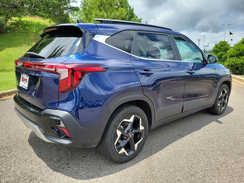 Used 2025 Kia Seltos EX w/ EX Sunroof Package FWD image 26