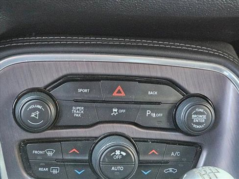 Used 2016 Dodge Challenger R/T Scat Pack image 21