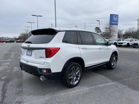 Used 2023 Honda Passport EX-L image 3