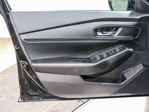 Used 2024 Honda Accord Sport image 23