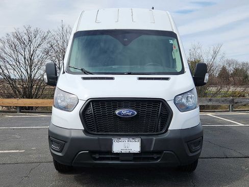 Used 2022 Ford Transit 250 148 High Roof RWD image 2