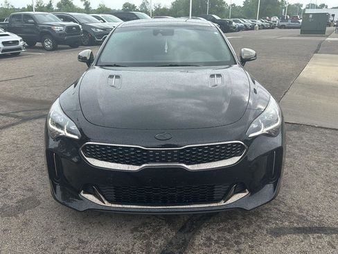 Used 2021 Kia Stinger GT1 AWD/4WD image 8