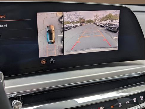 New 2025 Cadillac Lyriq Sport image 9