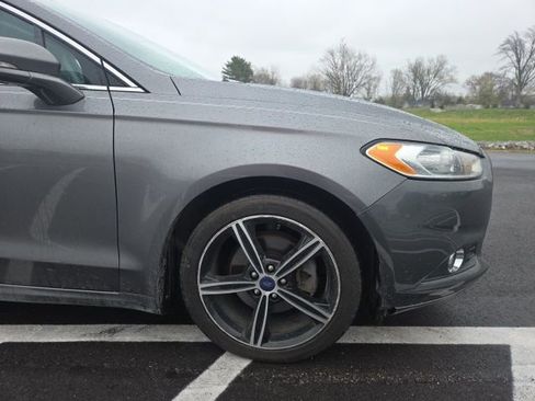 Used 2014 Ford Fusion SE w/ Equipment Group 202A image 4