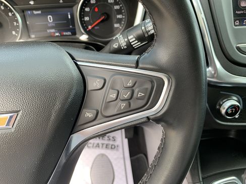 Used 2024 Chevrolet Equinox LT AWD/4WD image 19