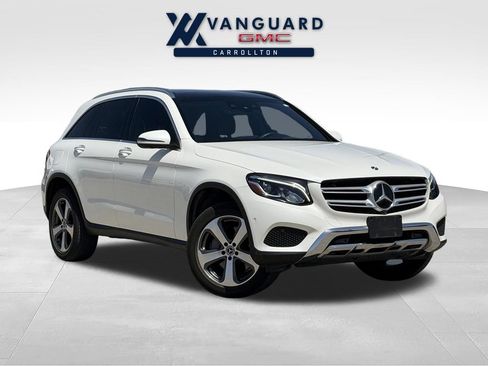 Used 2019 Mercedes-Benz GLC 300 4MATIC image 1