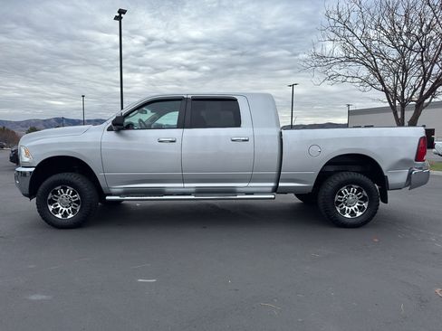 Used 2011 RAM 2500 Laramie w/ Cold Weather Group image 4
