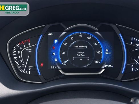 Used 2019 Hyundai Santa Fe SEL FWD image 16