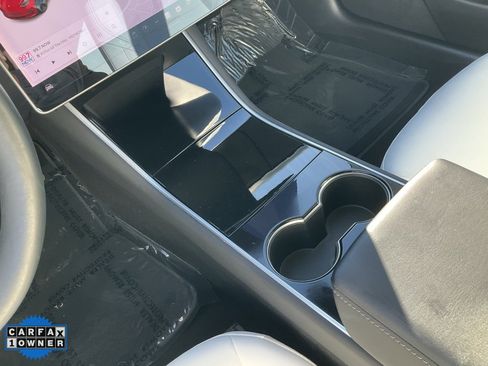 Used 2018 Tesla Model 3 Long Range image 43