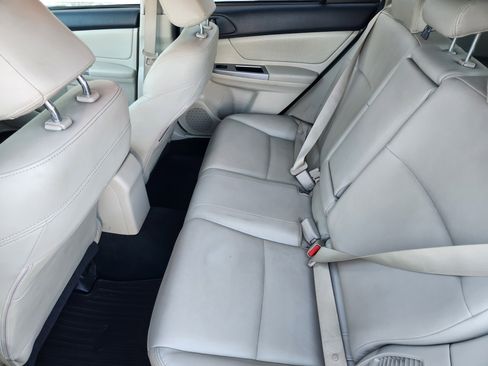 Used 2014 Subaru Crosstrek Touring image 9