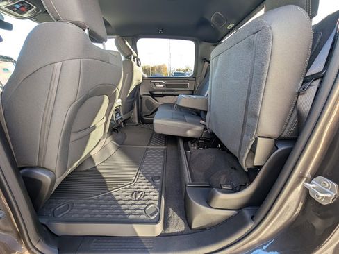 New 2026 RAM 1500 4x4 Crew Cab image 18