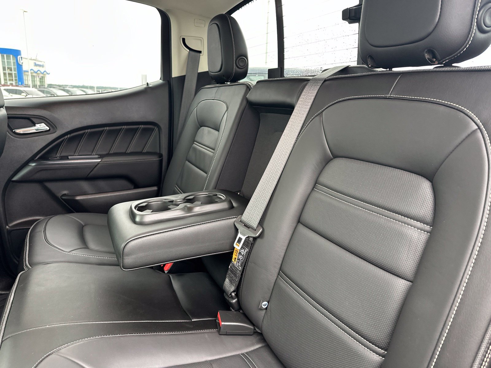 Used 2022 GMC Canyon Denali AWD/4WD image 27