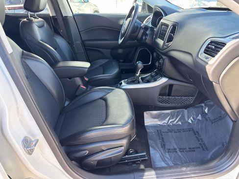 Certified 2019 Jeep Compass Latitude w/ Popular Equipment Group image 14