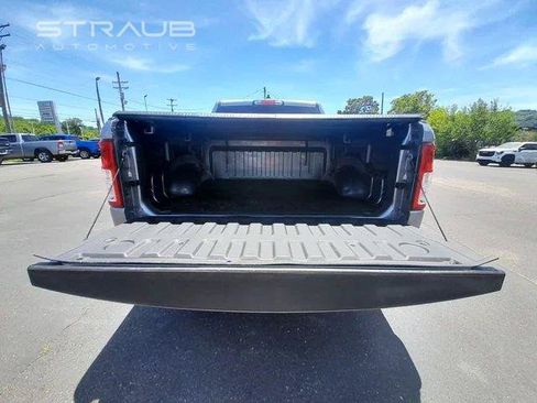Used 2022 RAM 1500 Big Horn AWD/4WD image 48