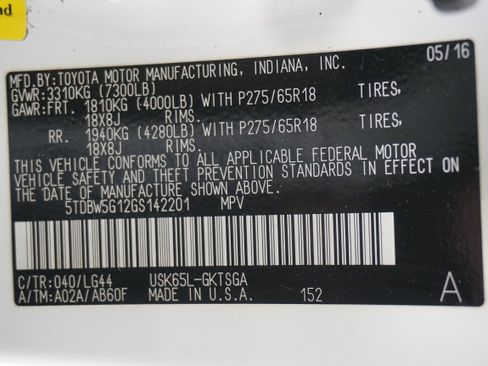 Used 2016 Toyota Sequoia SR5 image 34