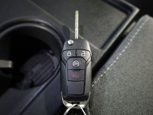 Used 2024 Ford F350 XLT w/ FX4 Off-Road Package image 28