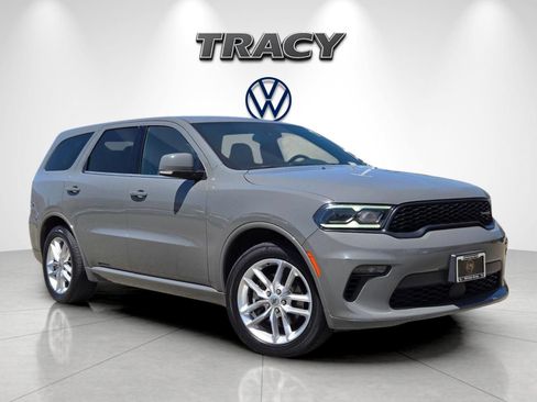 Used 2022 Dodge Durango GT RWD image 2