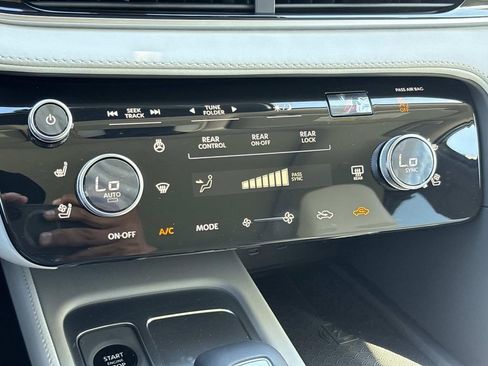 Used 2026 INFINITI QX60 Luxe image 26