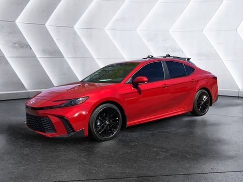 Used 2025 Toyota Camry SE w/ Multimedia Upgrade Package FWD image 3