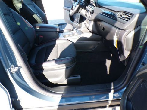 New 2026 Ford Escape ST-Line w/ Cold Weather Package image 25