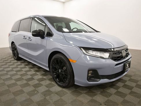 Certified 2025 Honda Odyssey Sport-L image 10