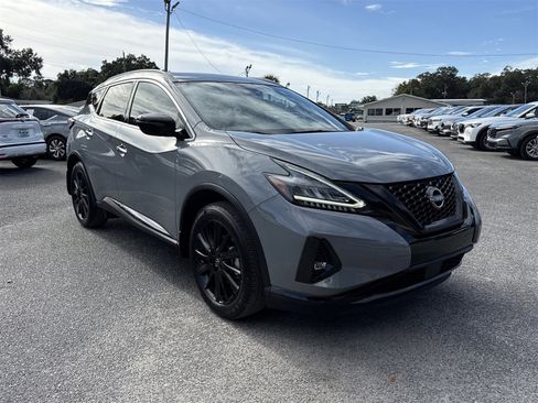 Used 2024 Nissan Murano SV w/ SV Midnight Edition Package image 7
