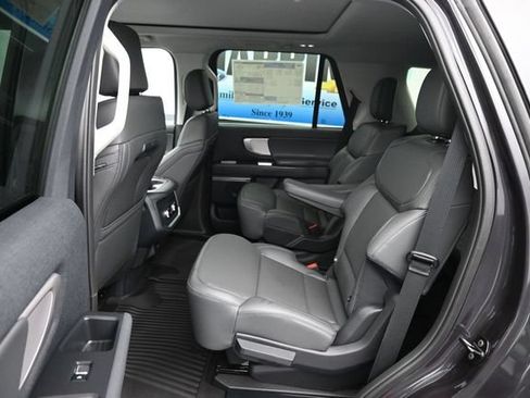 New 2026 Ford Expedition Active RWD image 12